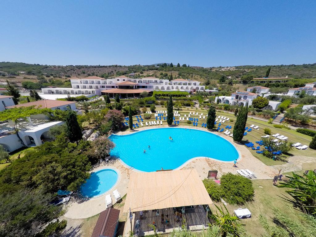 Sunrise Village Beach Hotel Kalamaki  Exterior photo