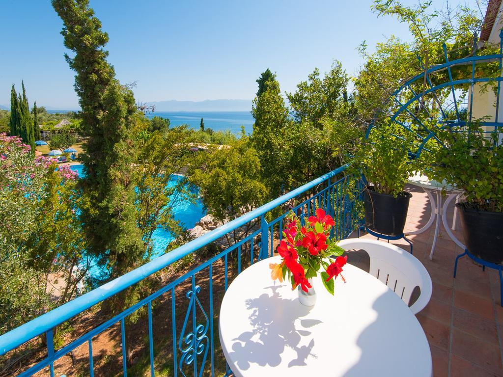 Sunrise Village Beach Hotel Kalamaki  Exterior photo
